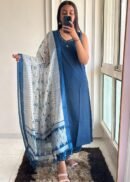 Kantha work sleeveless kurta set with dupatta